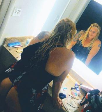Kat, 44  female escort, Valdosta