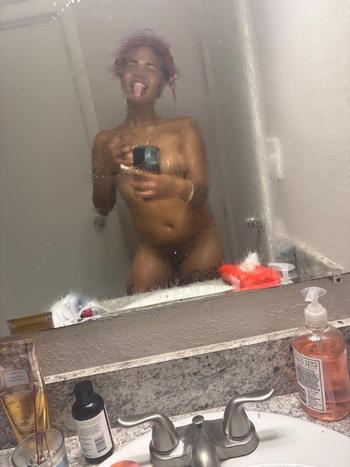Luhhrredd , 26  female escort, Valdosta