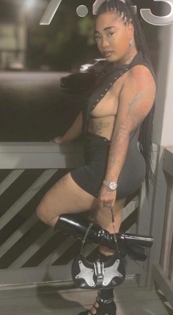 Pink, 26  female escort, Valdosta